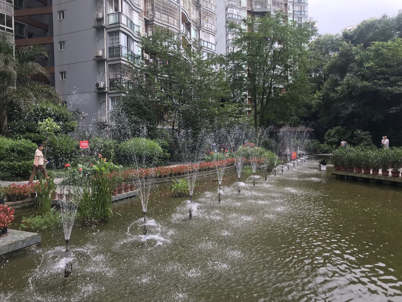 重庆在水一方民宿