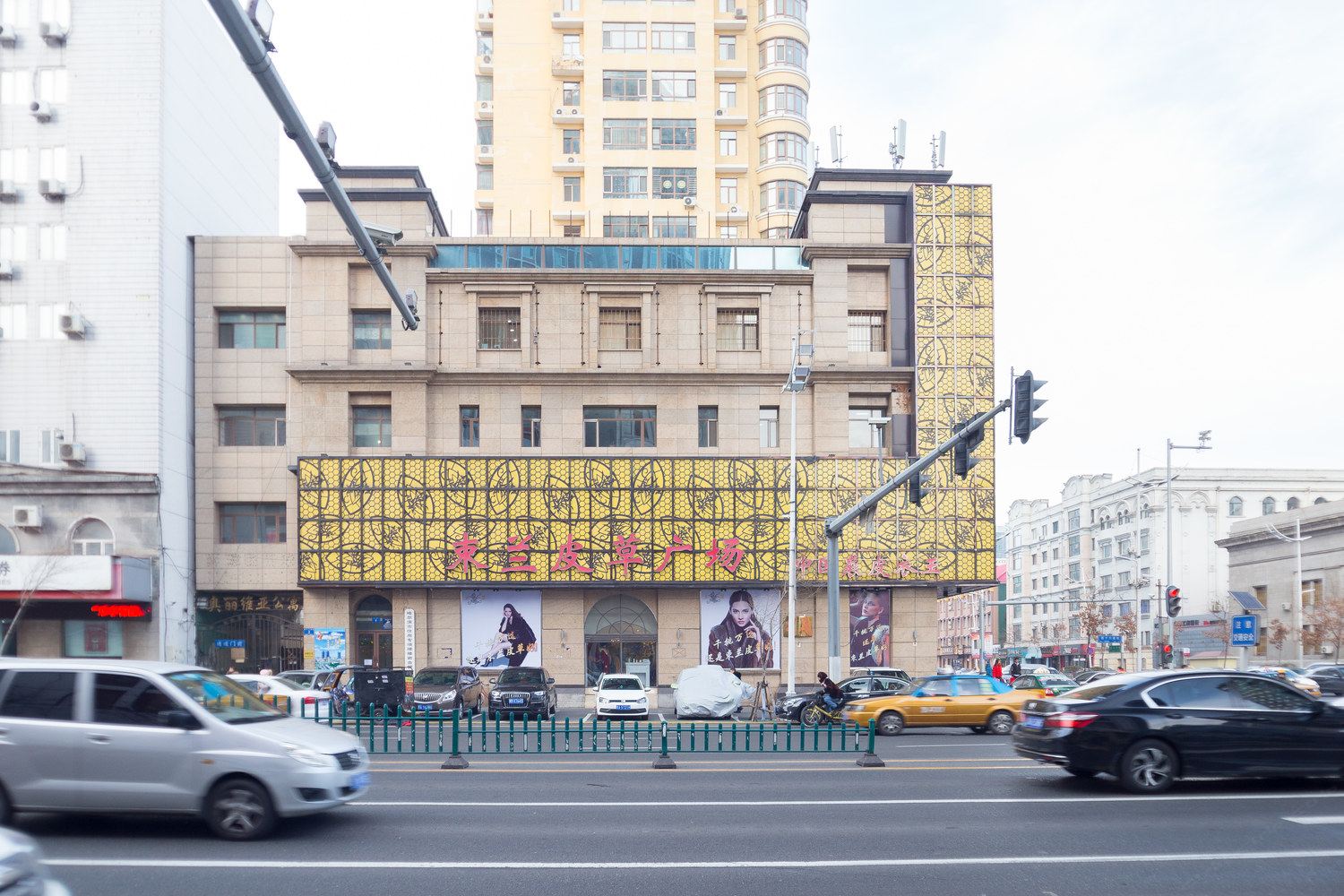 阳光香居假日公寓(哈尔滨奥利维亚店)