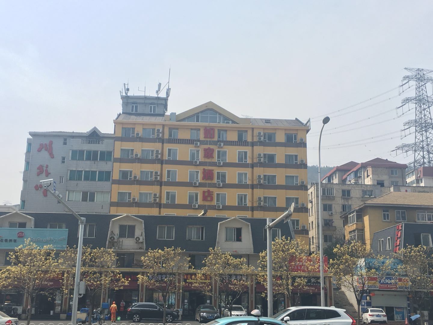 如家酒店(大连星海广场会展中心地铁站店)