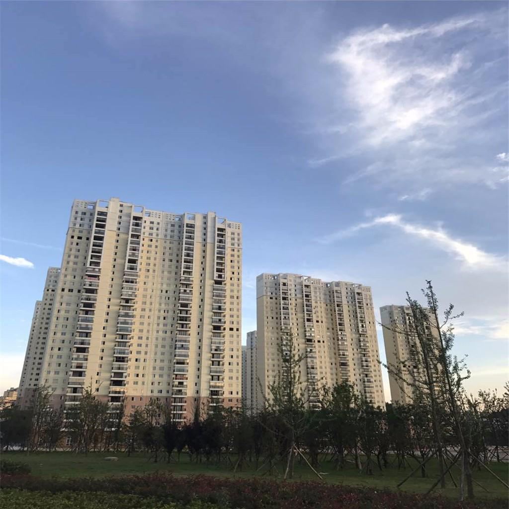 贵阳恋家酒店高铁北站店