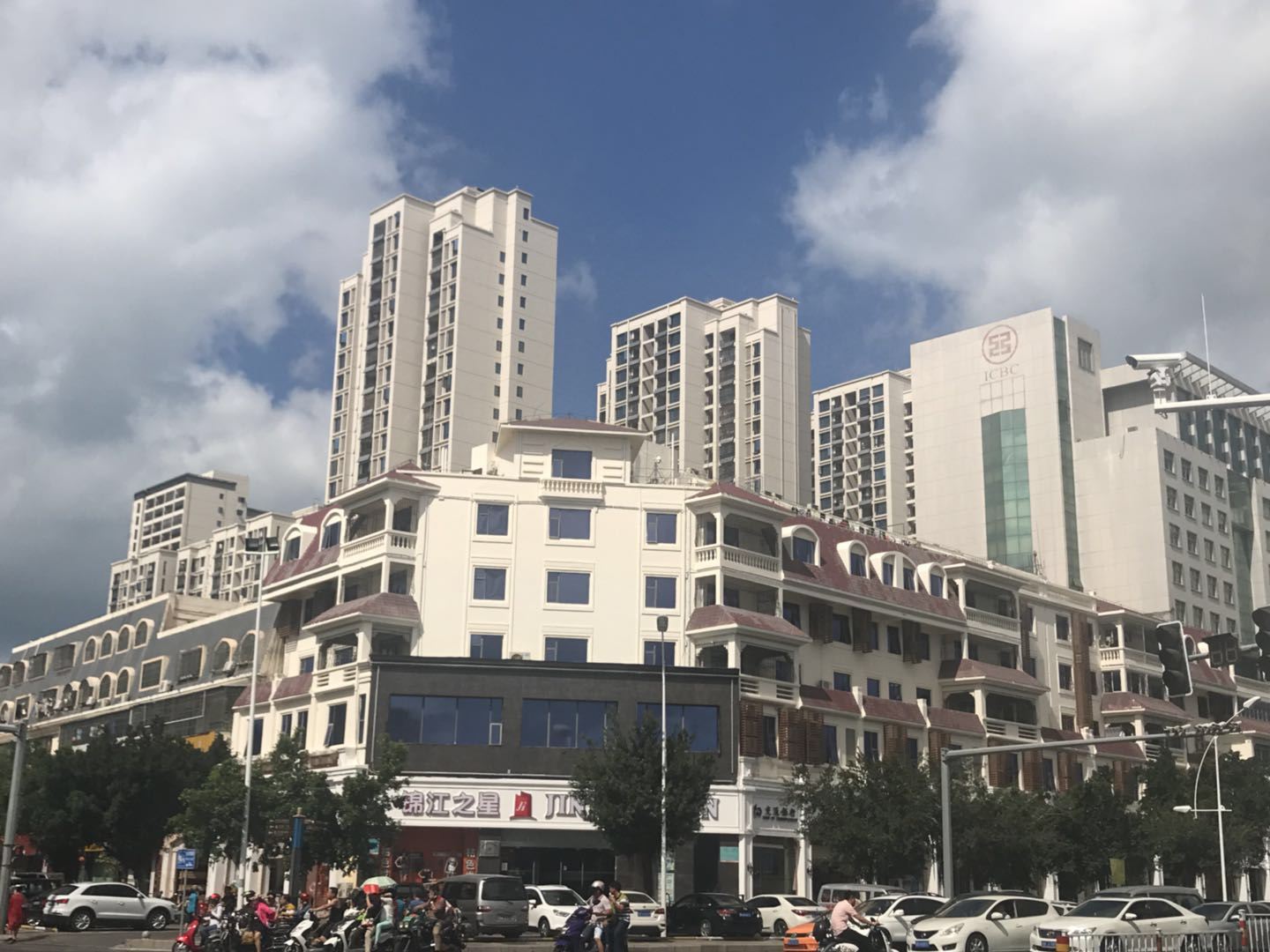 锦江之星(三亚解放路店)