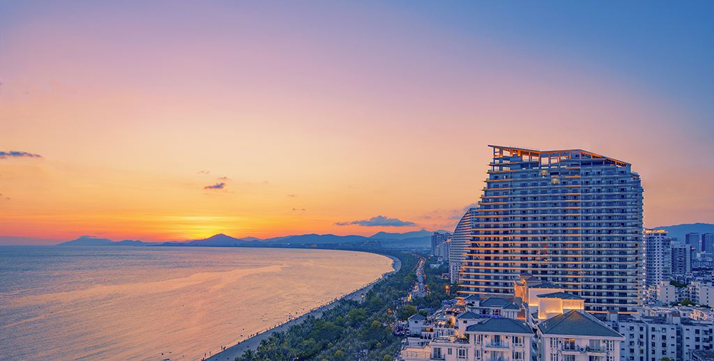 三亚洛克铂金海景酒店