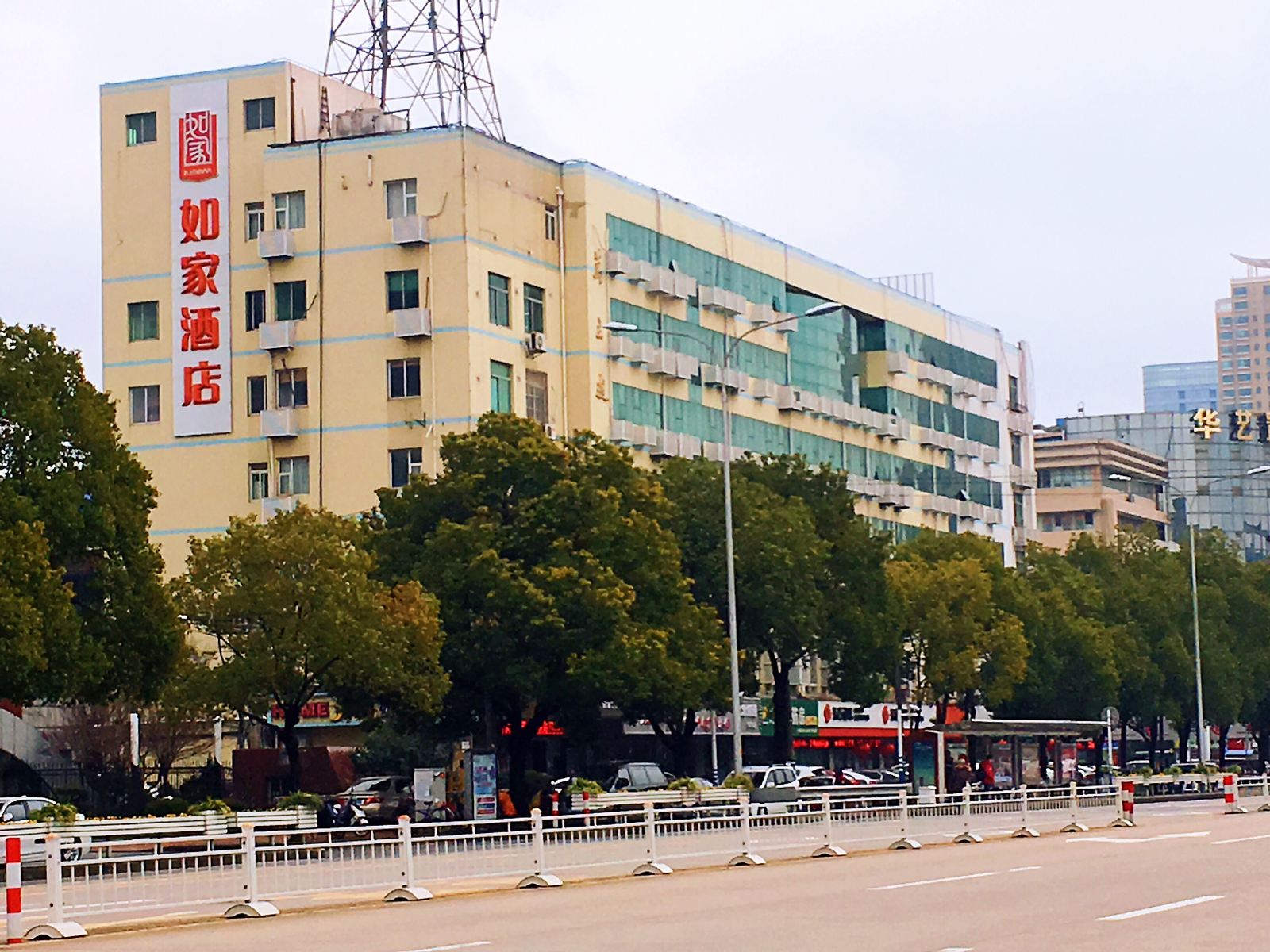 如家酒店·neo(南通圆融广场工农路店)