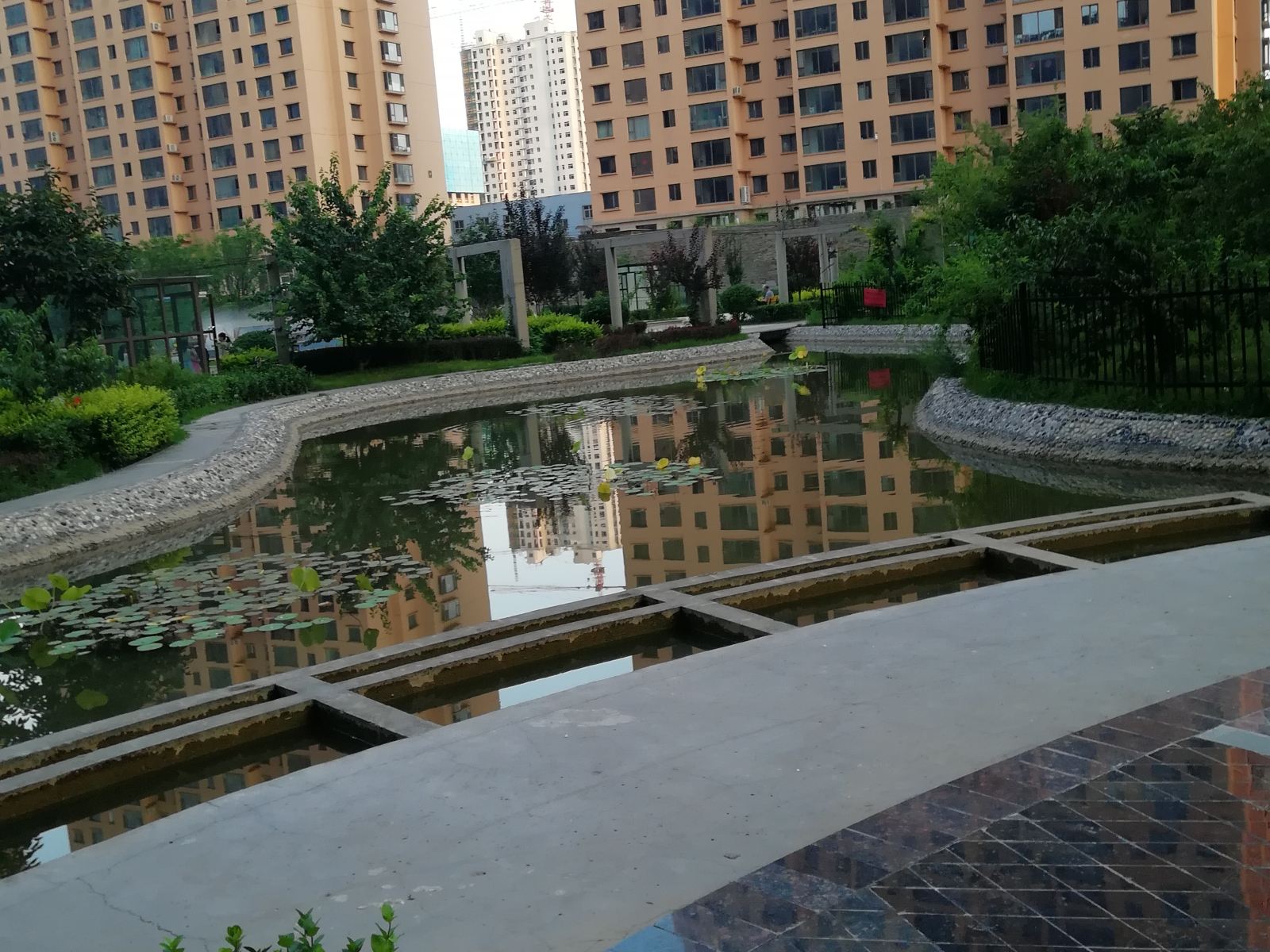 太原一舍酒店公寓