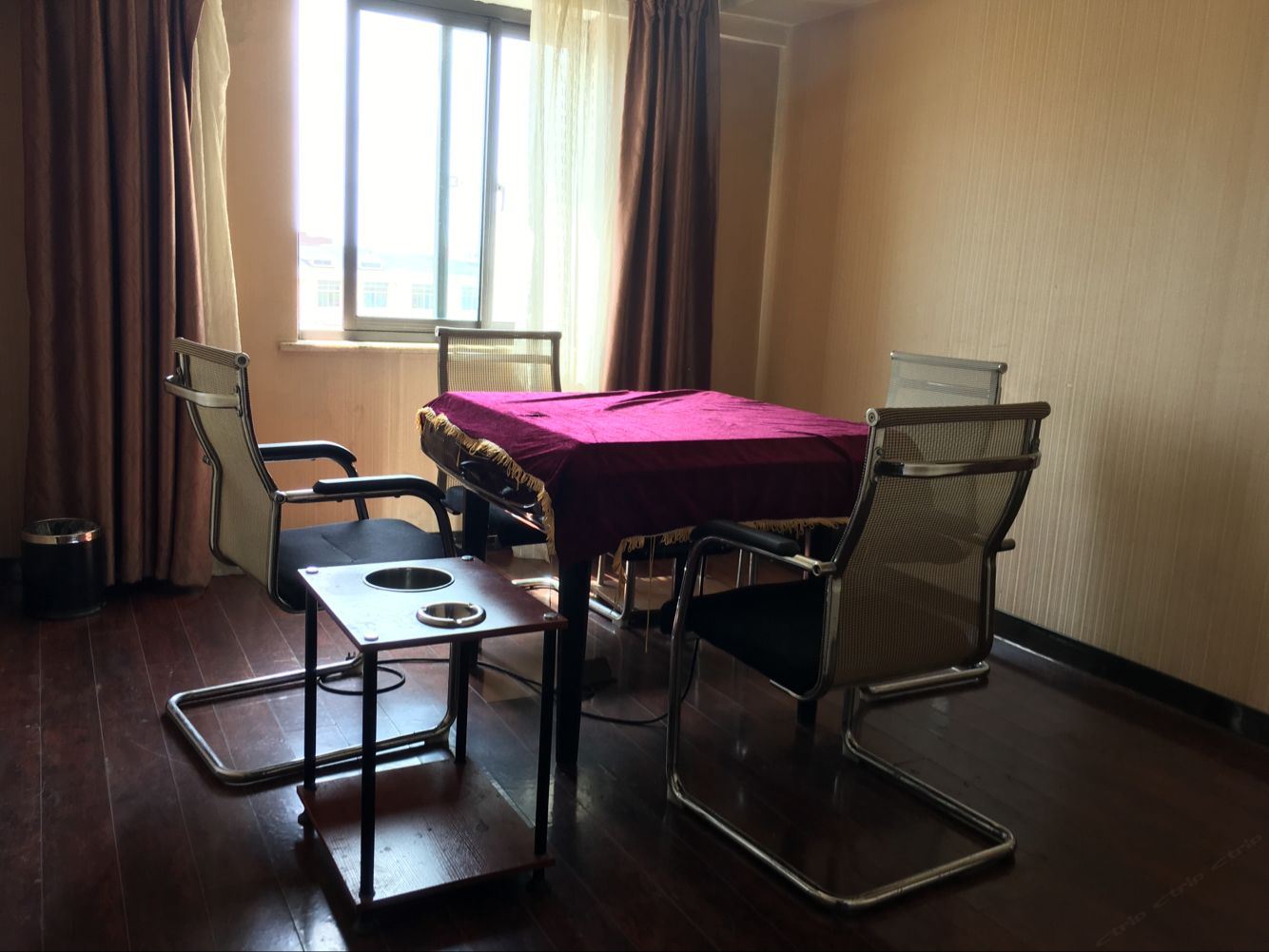 棋牌房