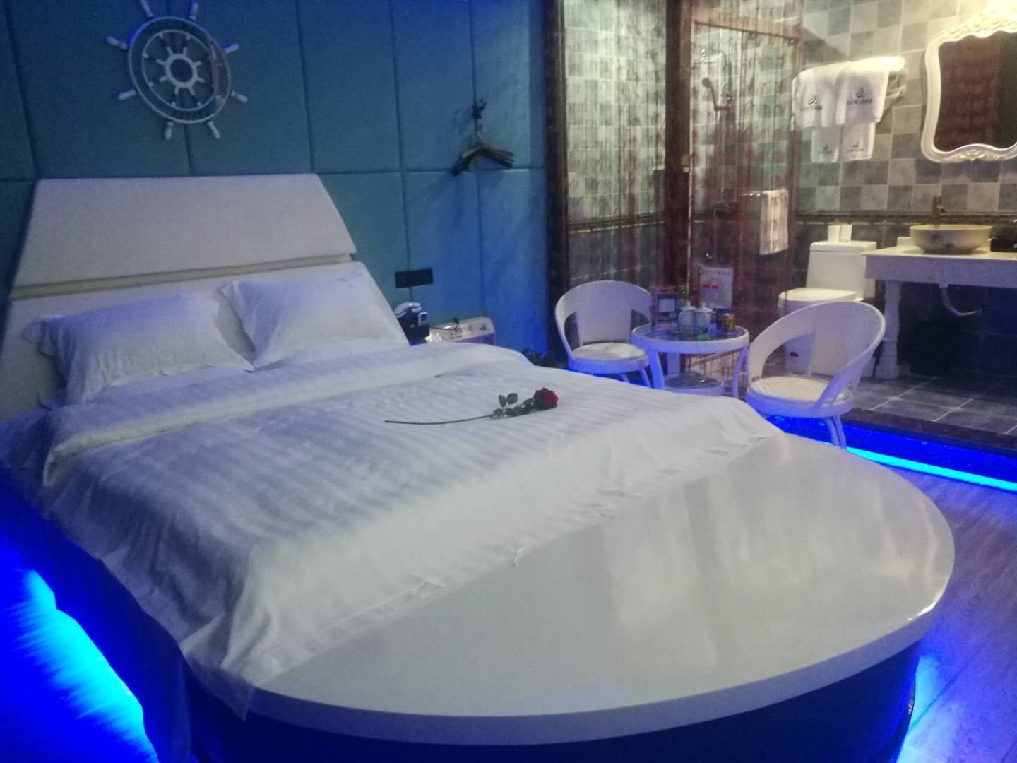 临海听风大床房