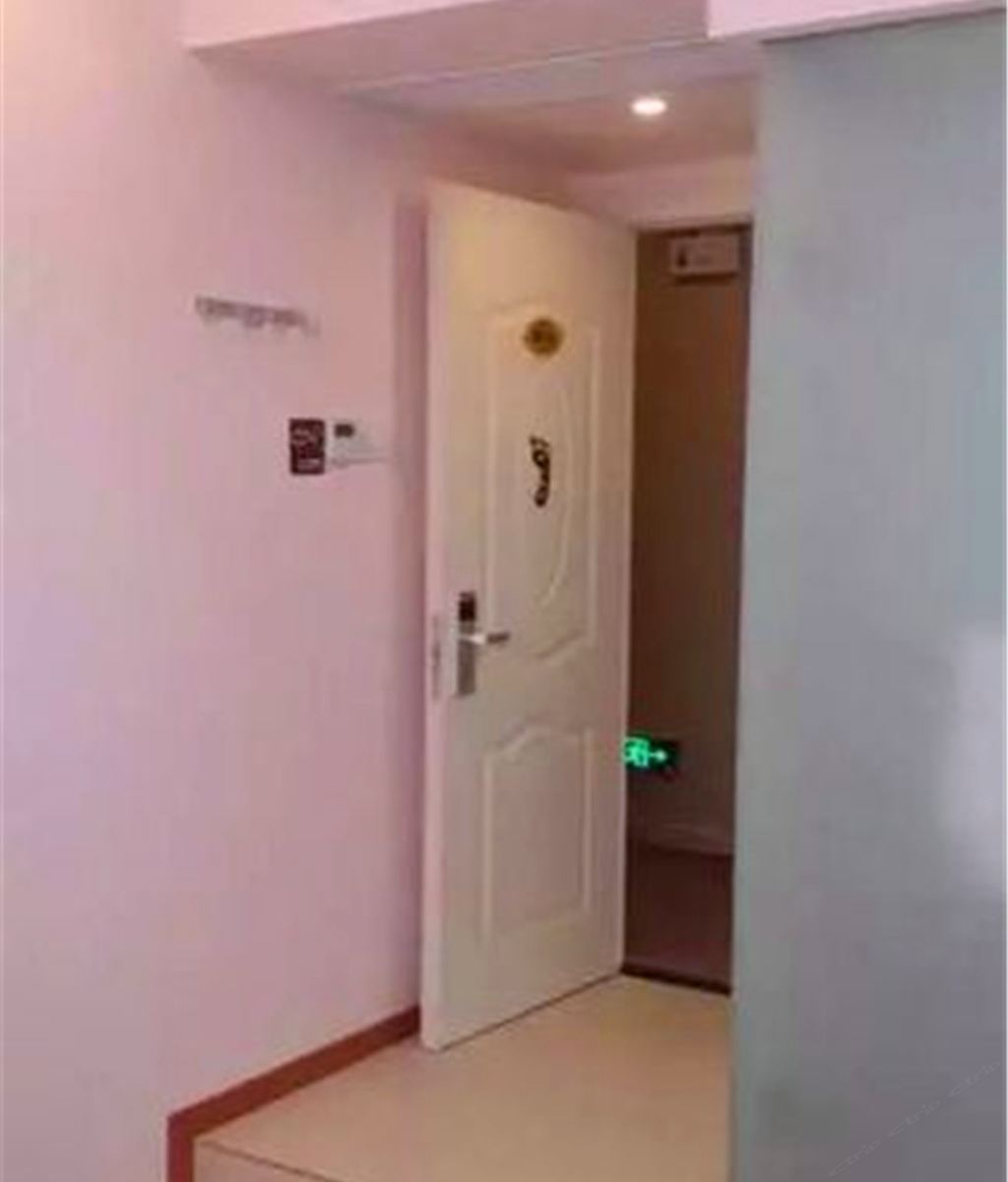 豪华单人间