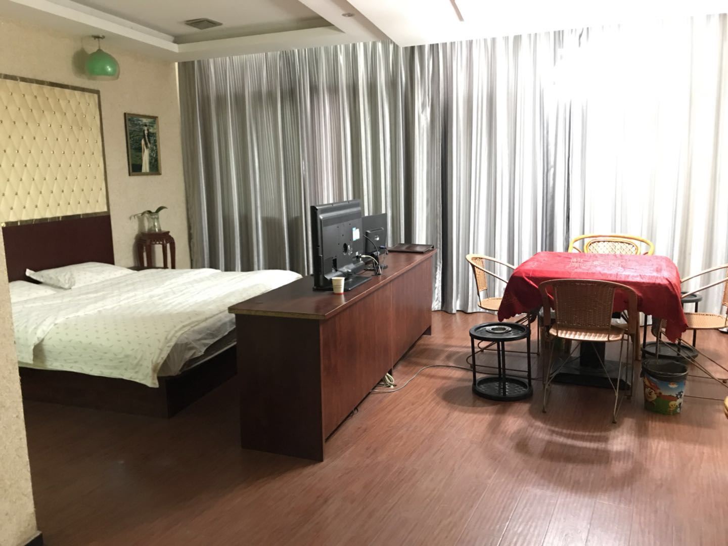 豪华棋牌间