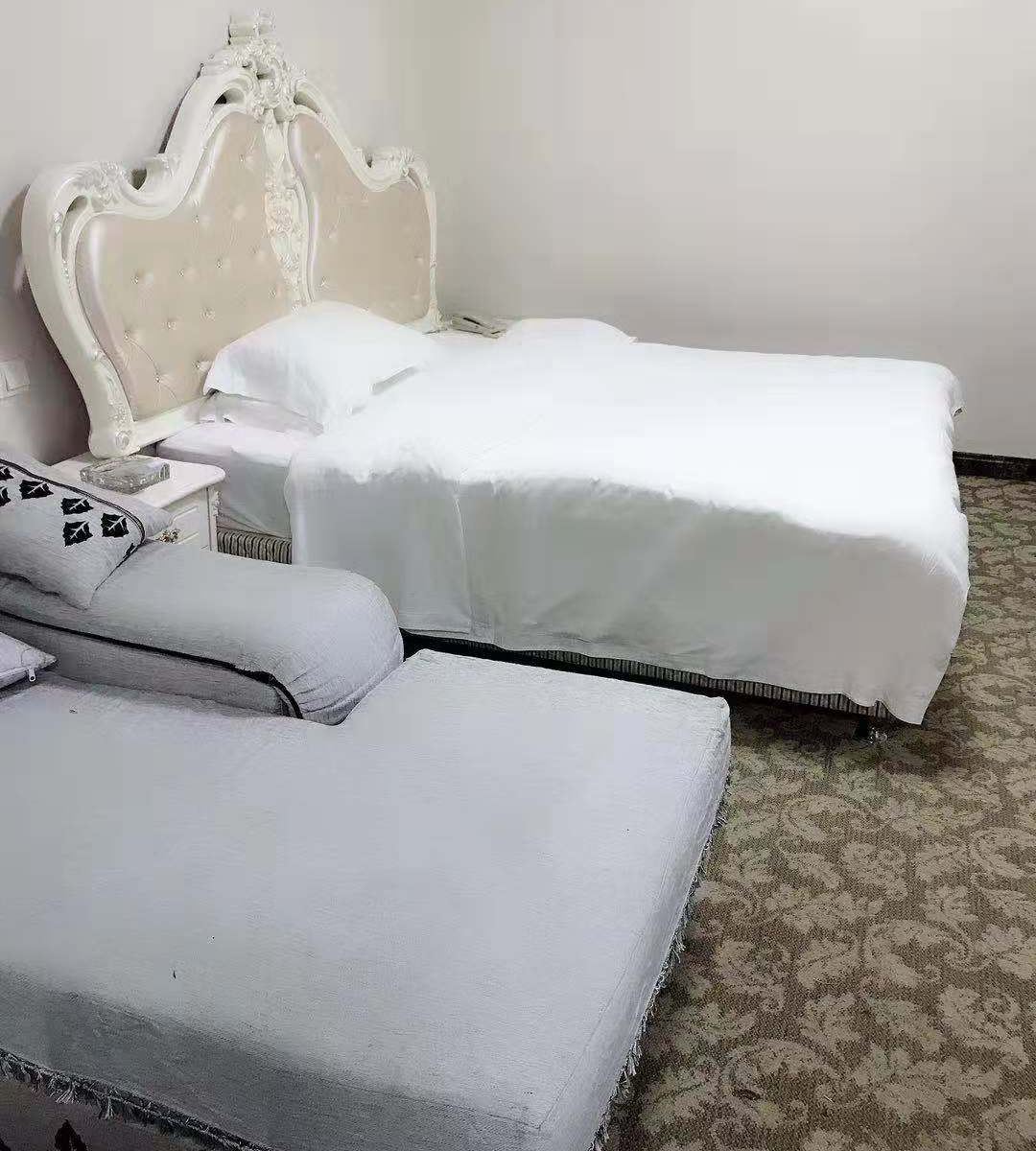 棋牌大床房