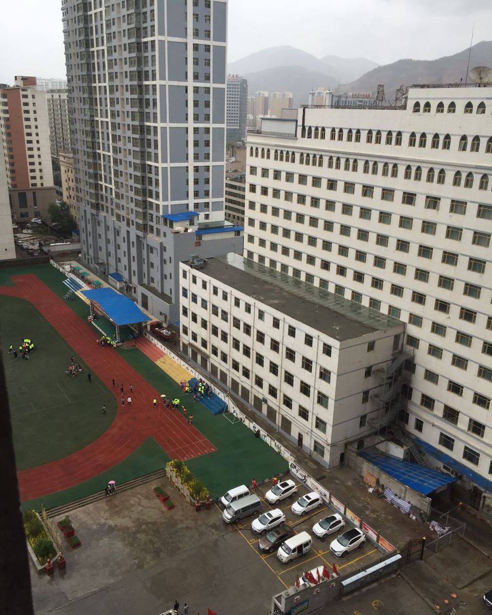 西宁爱佳太空舱公寓