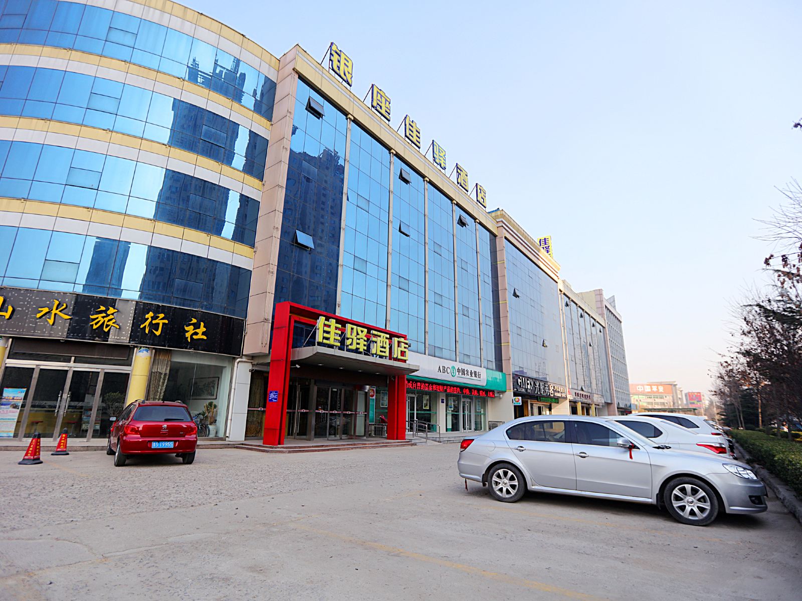 银座佳驿酒店(莱芜龙潭大街店)
