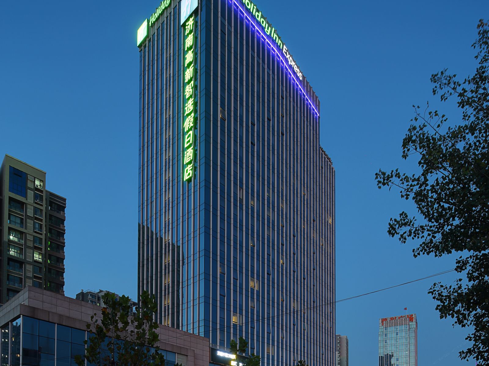 济南高新智选假日酒店