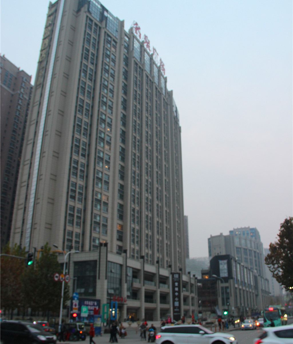 济南左右时尚公寓