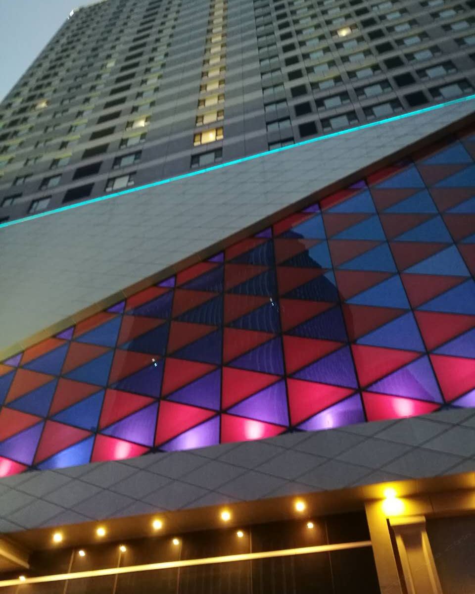 显航公寓(济南高新万达店)