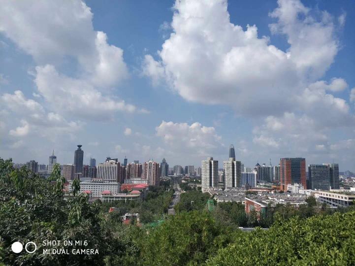 索普特度假酒店(济南名泉广场火车站北广场店)