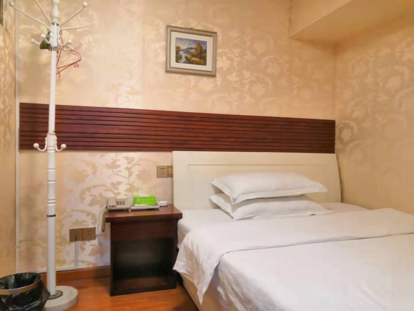 特惠大床房
