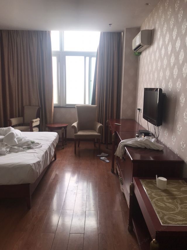 标准大床房
