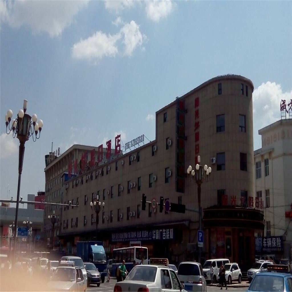 长春阳光100假日酒店