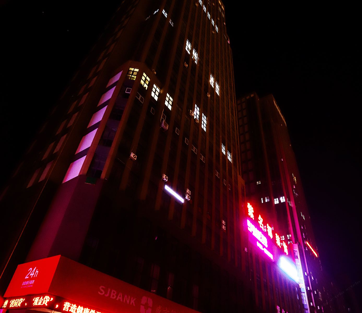 9号主题商务酒店(长春会展中心店)