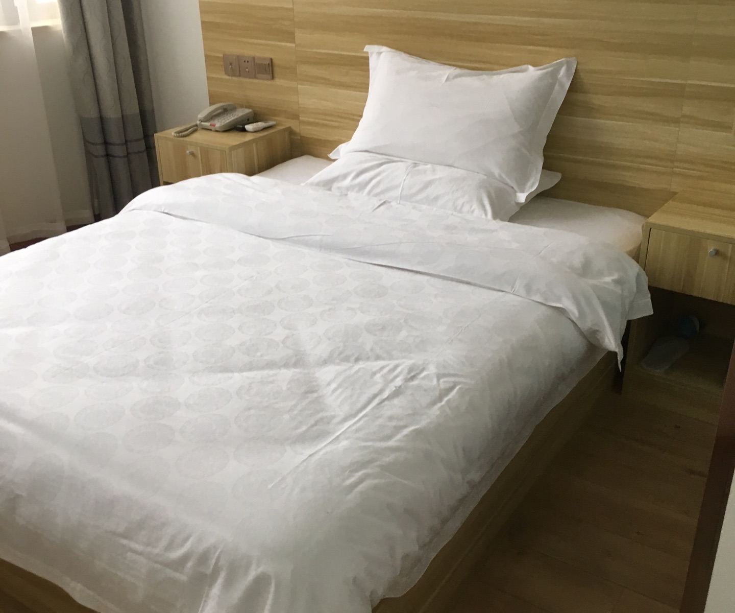 商务大床房