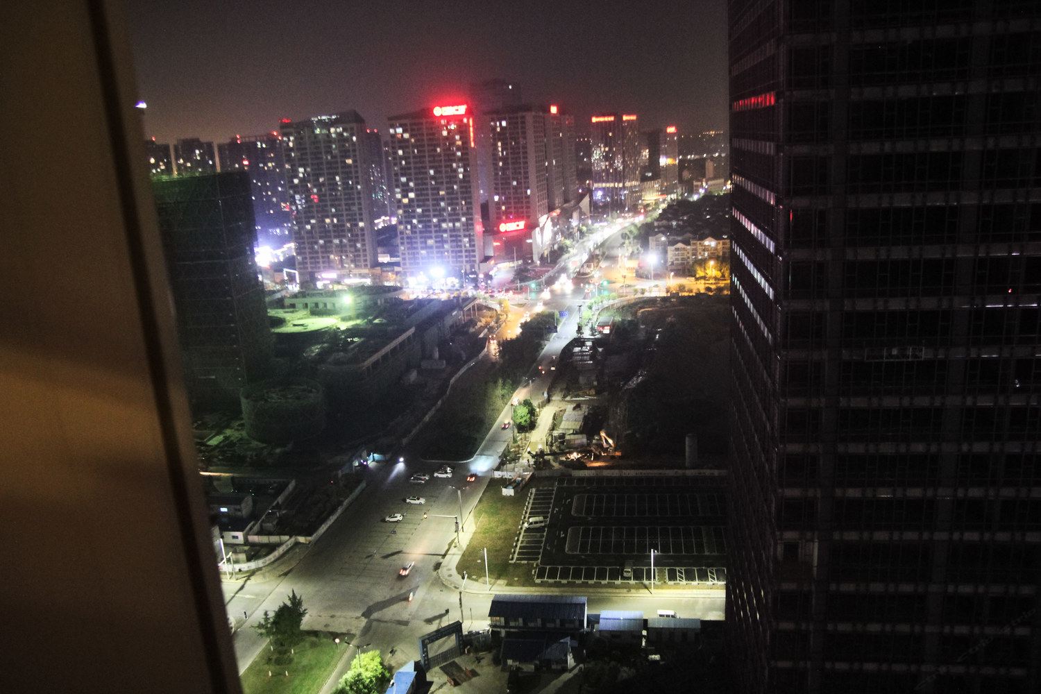 南昌汤汤loft时尚复式公寓