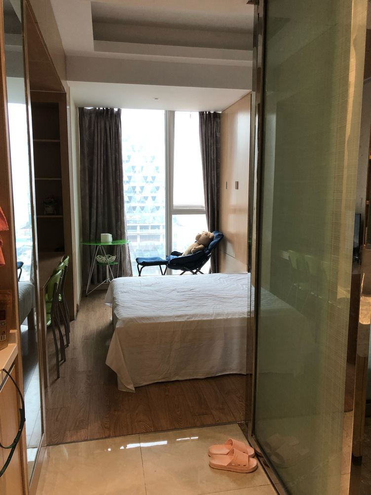 精致精装一室大床房