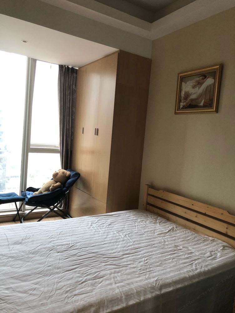 精致精装一室大床房