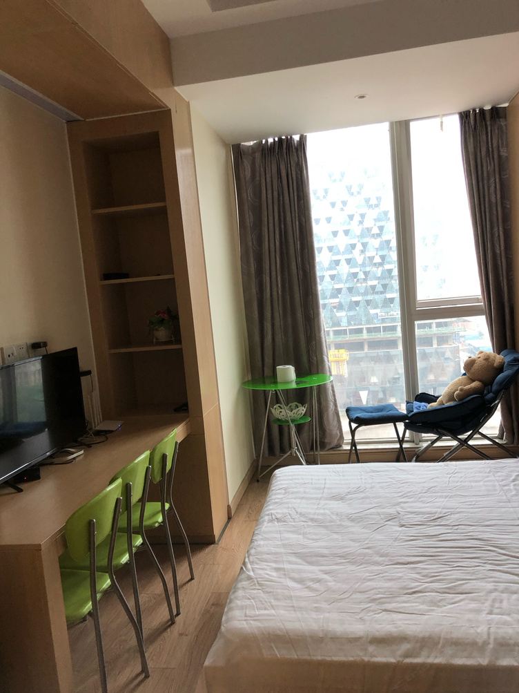 精致精装一室大床房