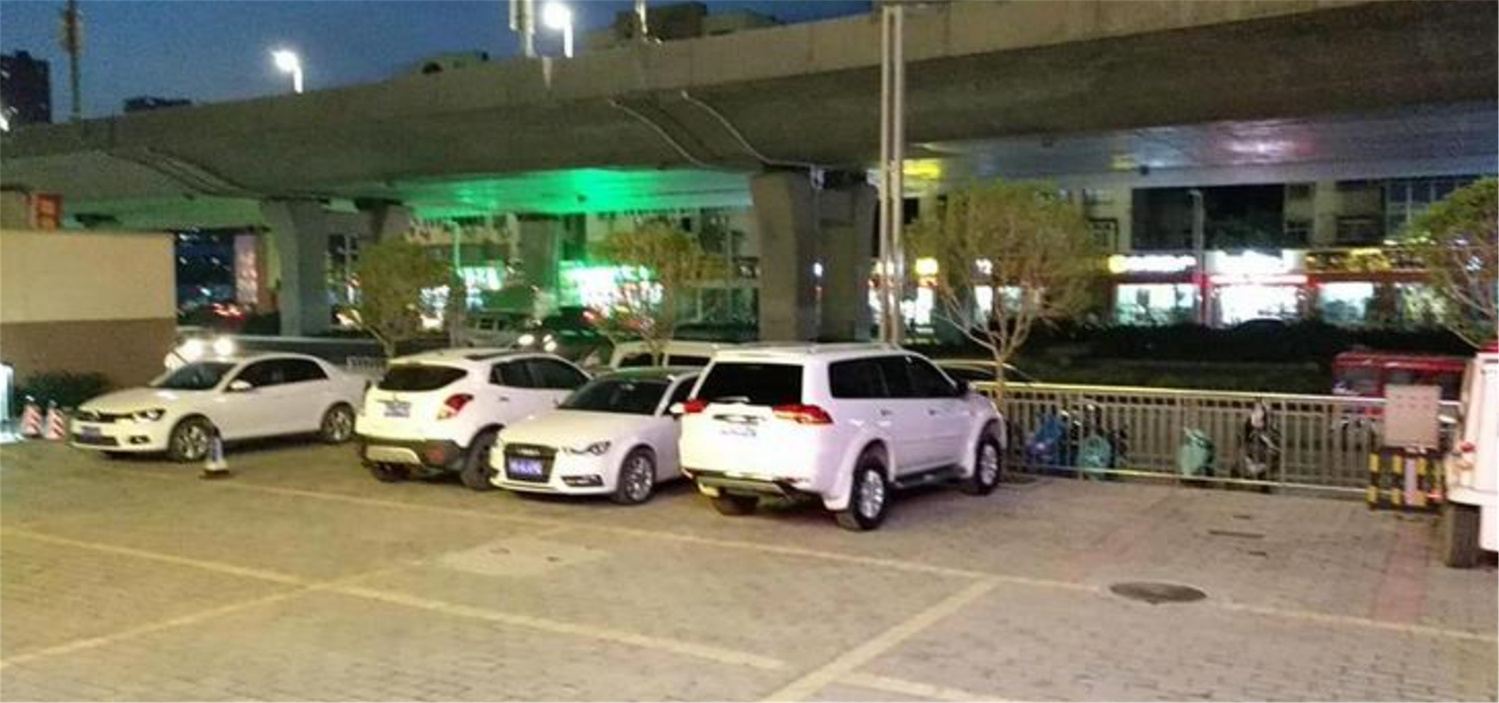 郑州爱之巢时尚酒店