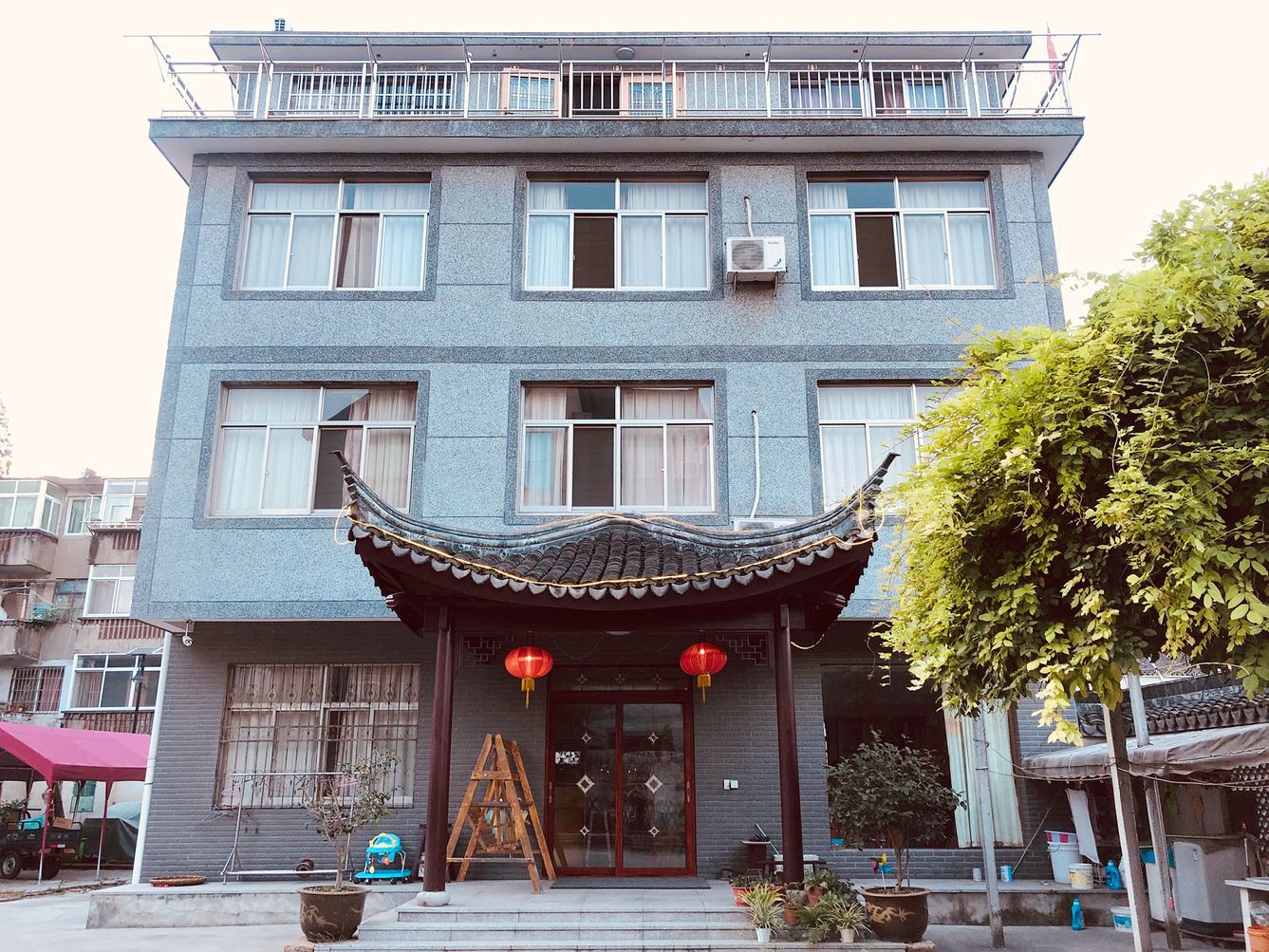 嘉兴鹿耳甜甜公寓(53号店)