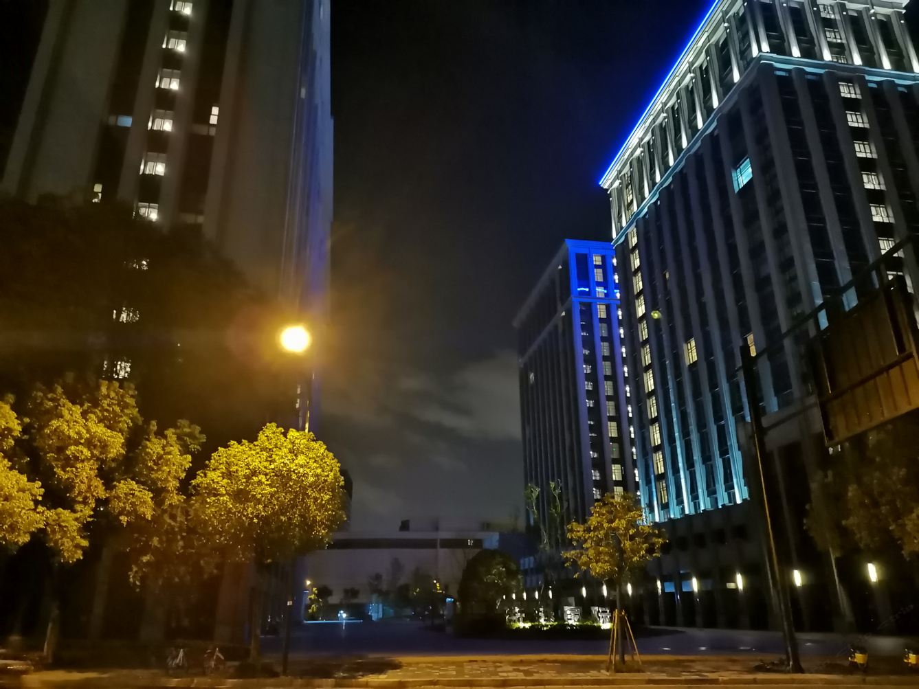其他