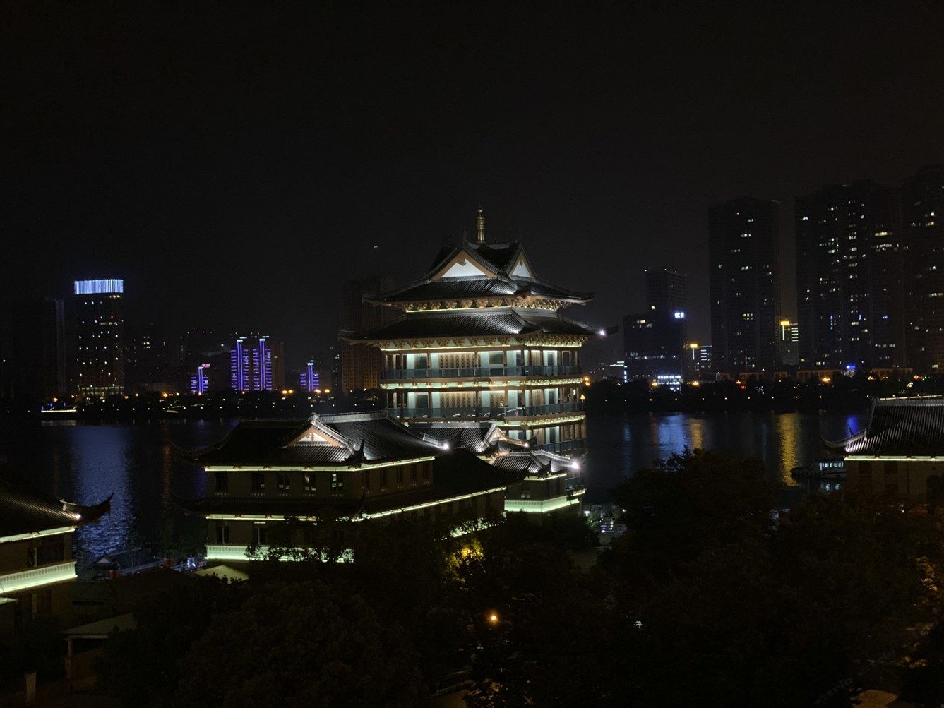 其他