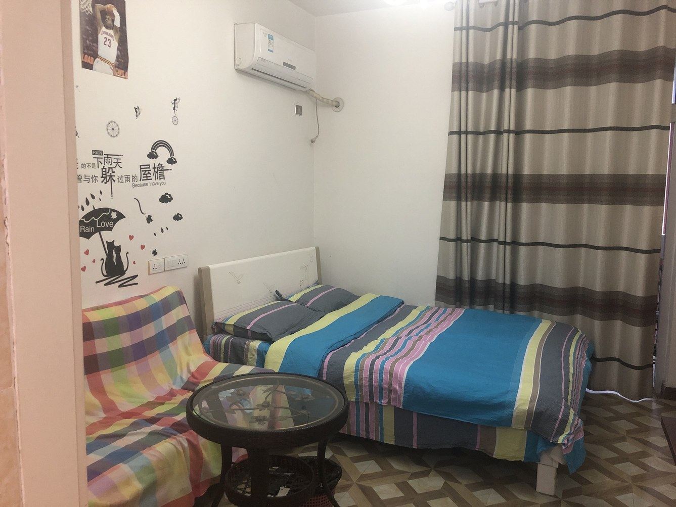重庆钱萌萌公寓