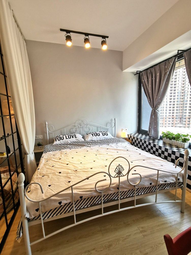 重庆海棠小屋htxw(6号店)