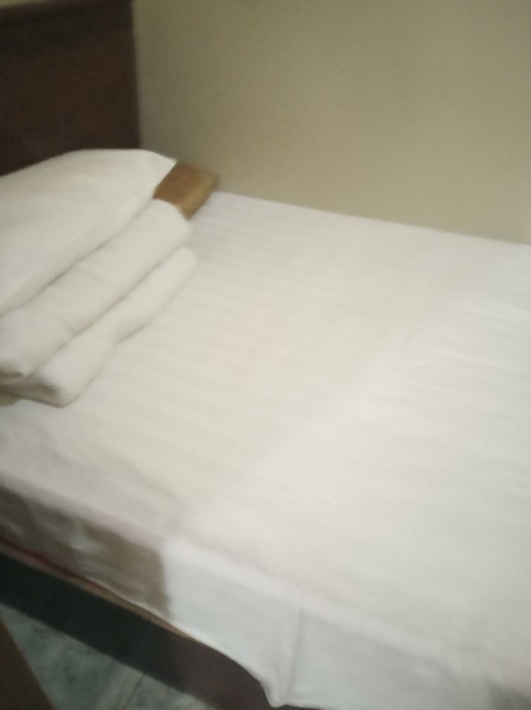 一室大床房