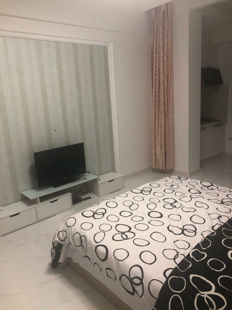 豪华大床房