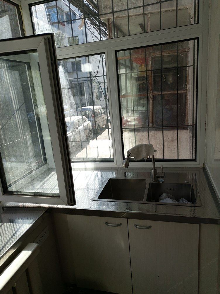 简约一室大床房