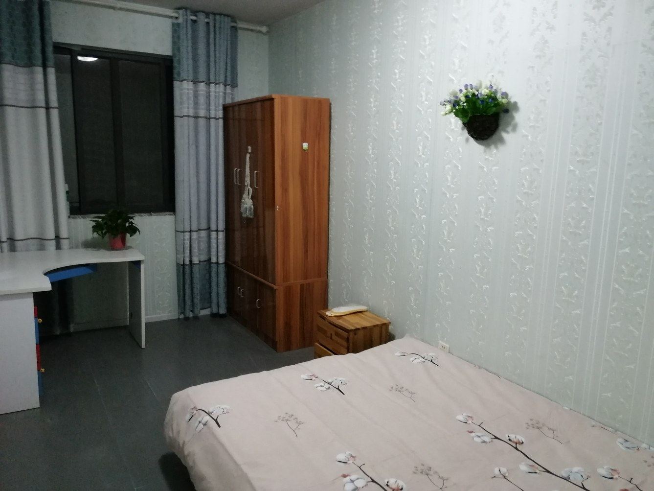 精致雅居一室一厅套房
