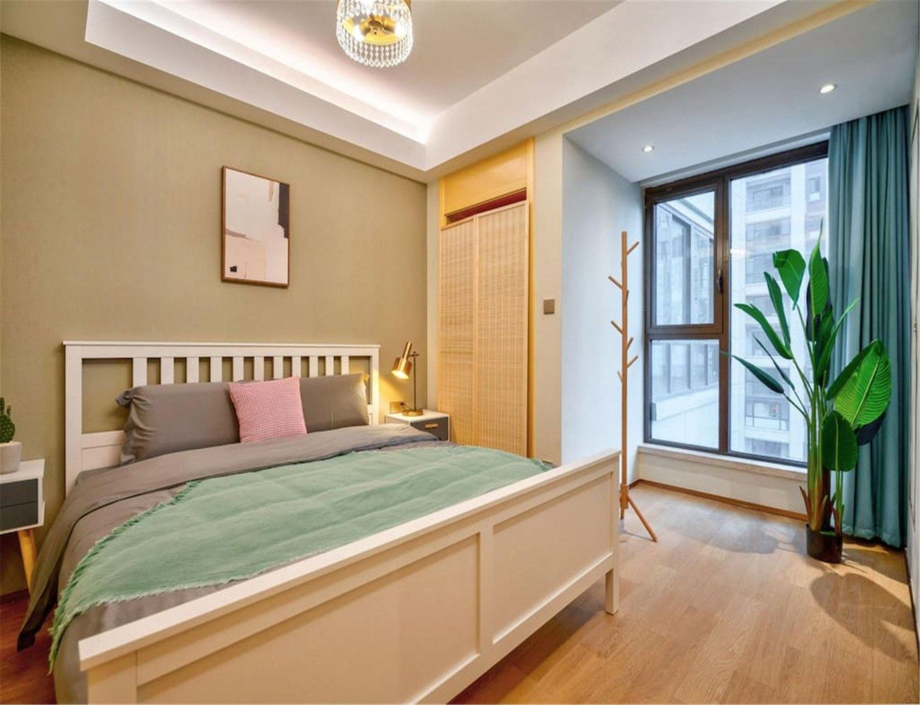 西安英子小屋在西安(自强西路分店)