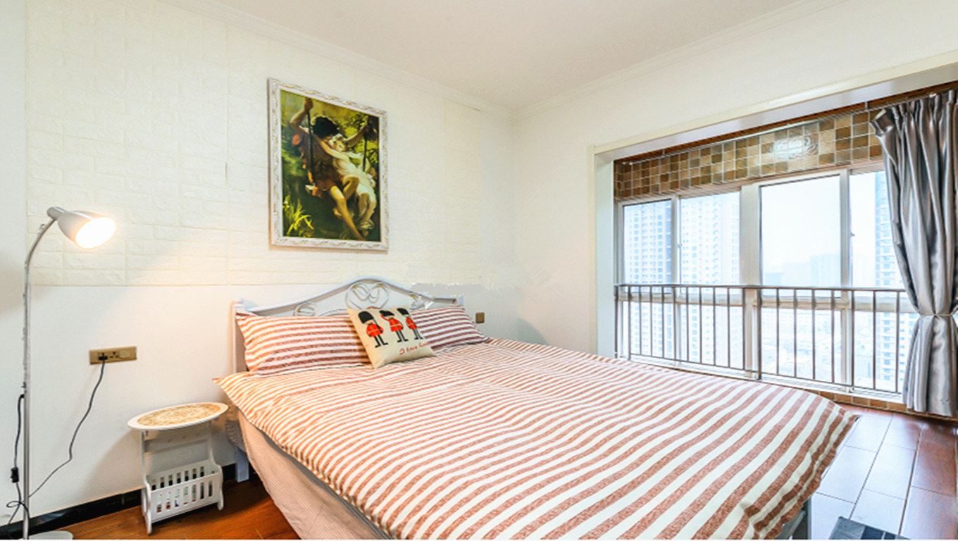 温馨二室一厅套房