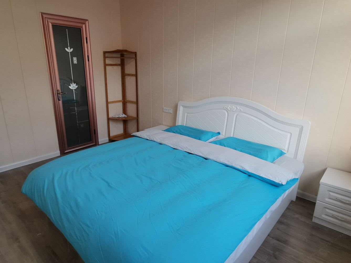 西安鑫盛如家小居公寓