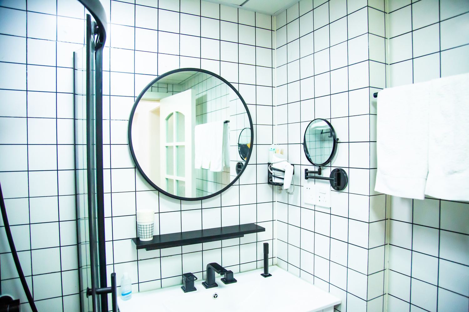 清新二室一厅套房