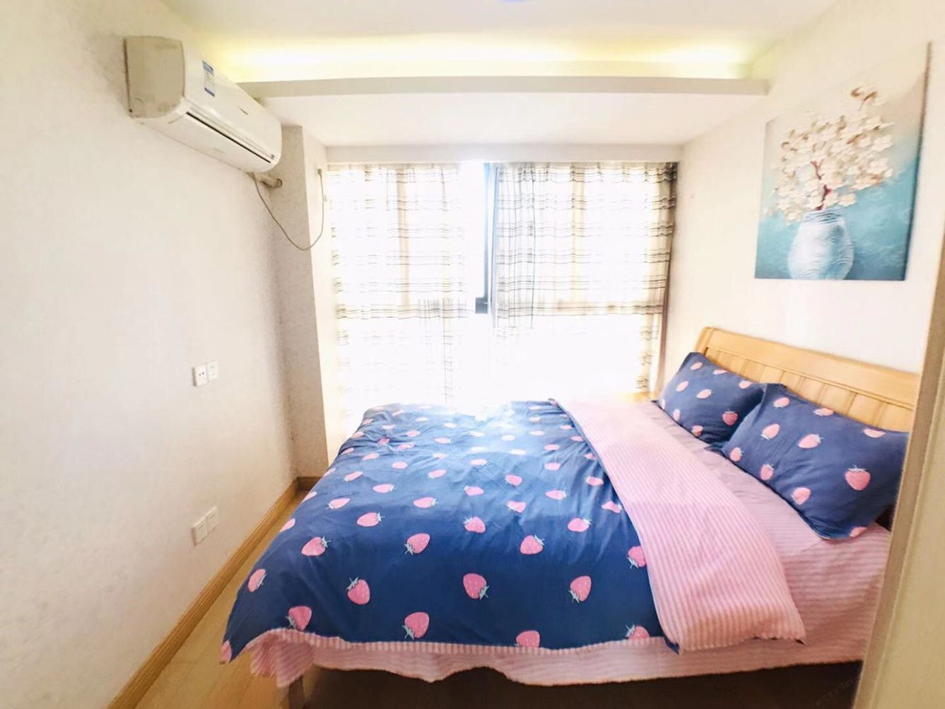 河景三室二厅套房