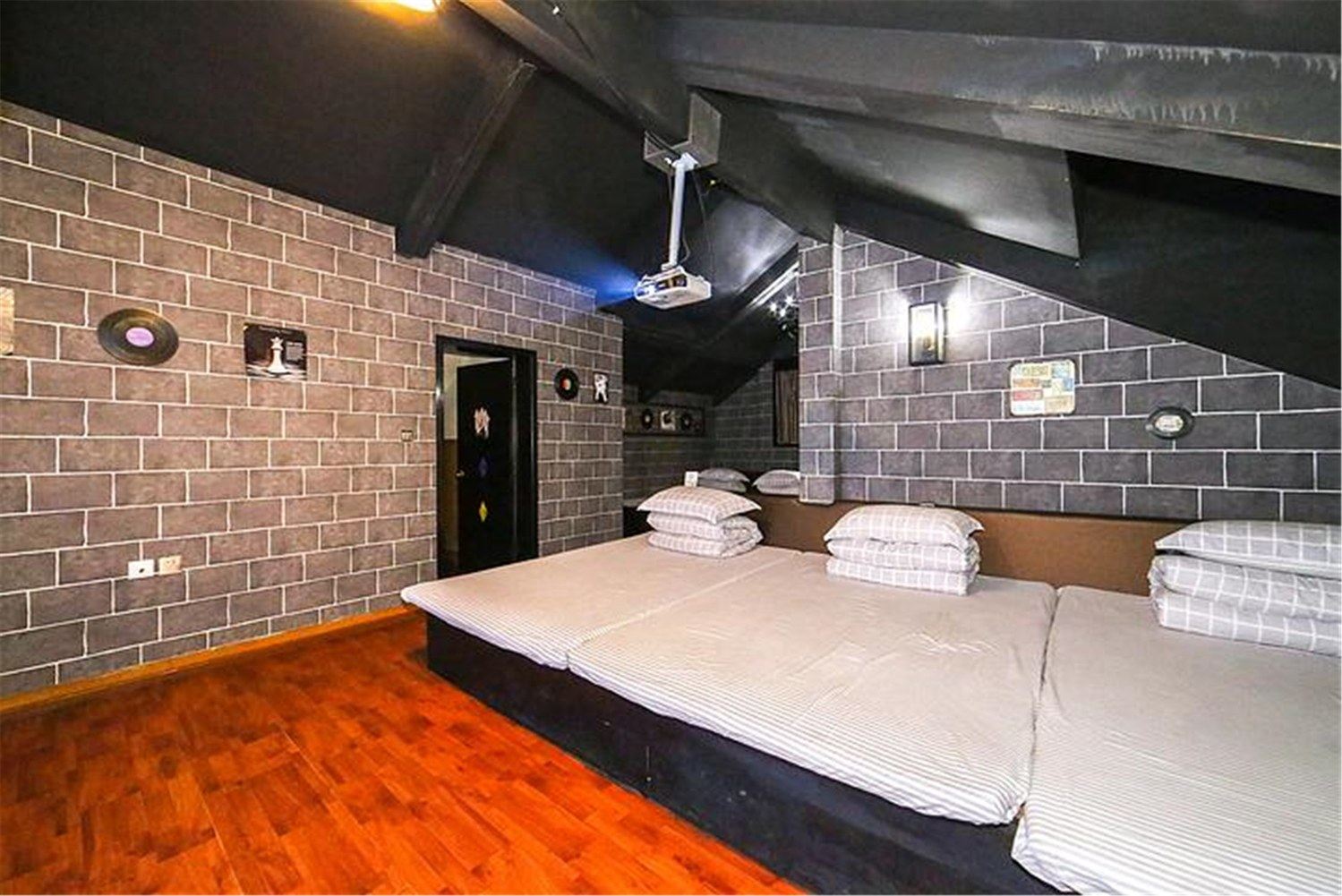 成都宇智波带土度假别墅(公园首座分店)