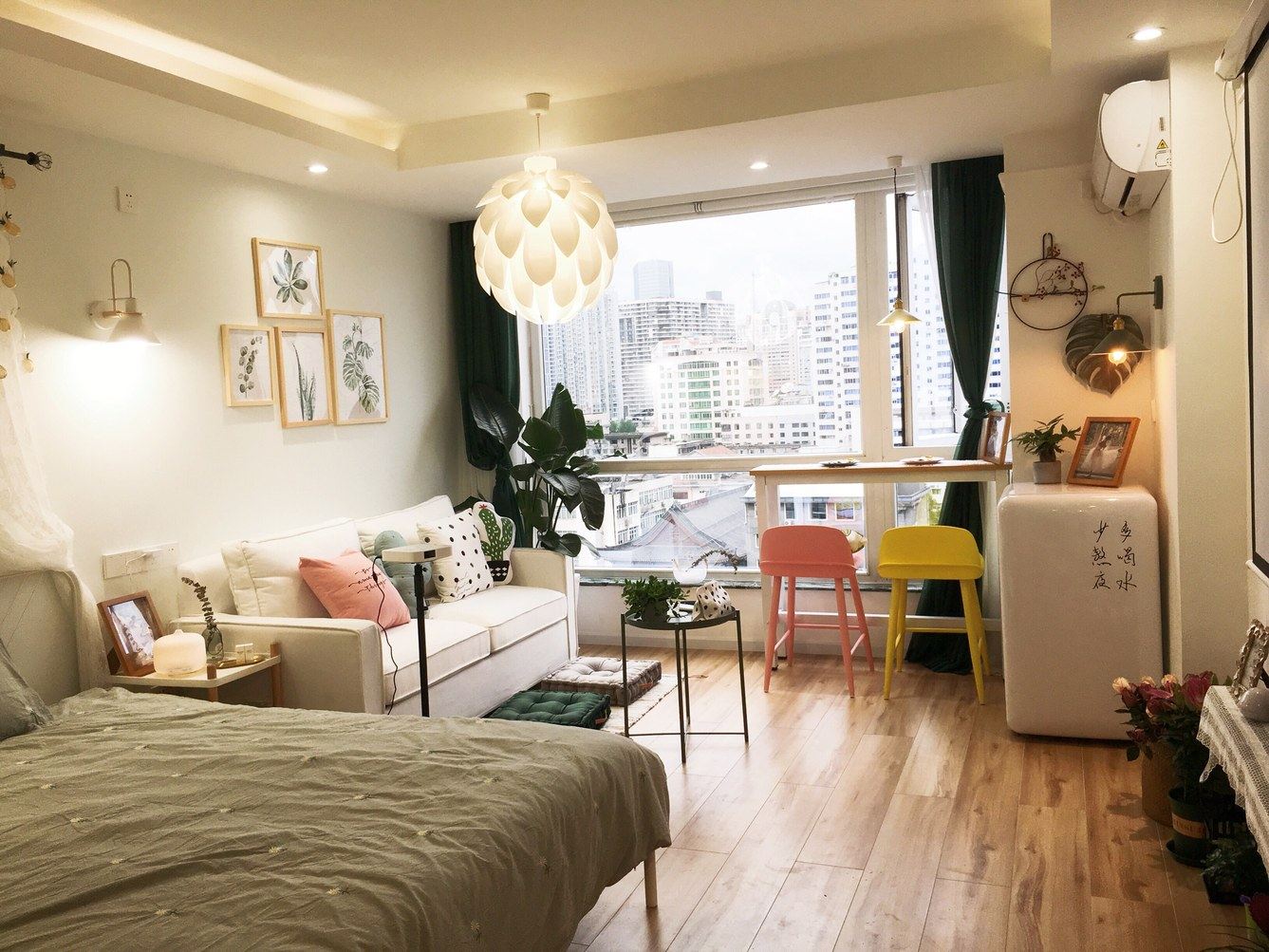 成都刘亚希公寓(红星路四段分店)