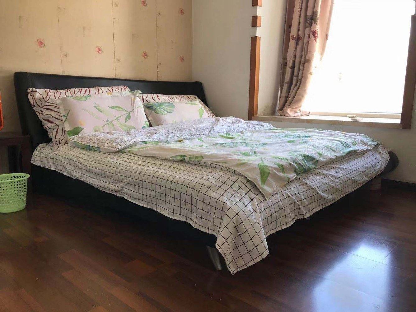 成都不负时guang公寓(肥猪市街分店)