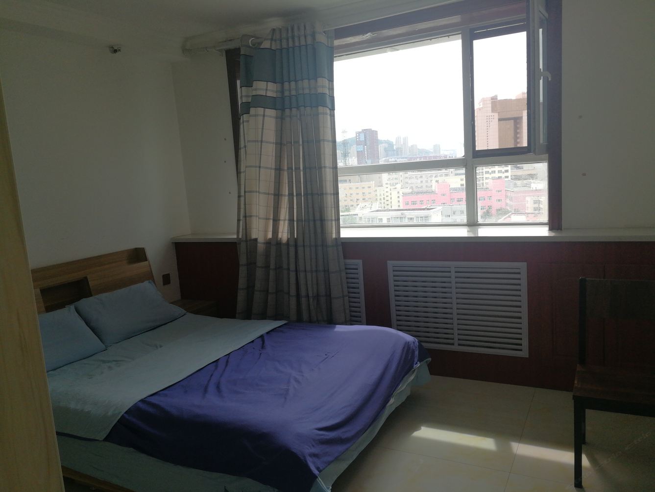 乌鲁木齐蔡新华公寓(滨河中路分店)