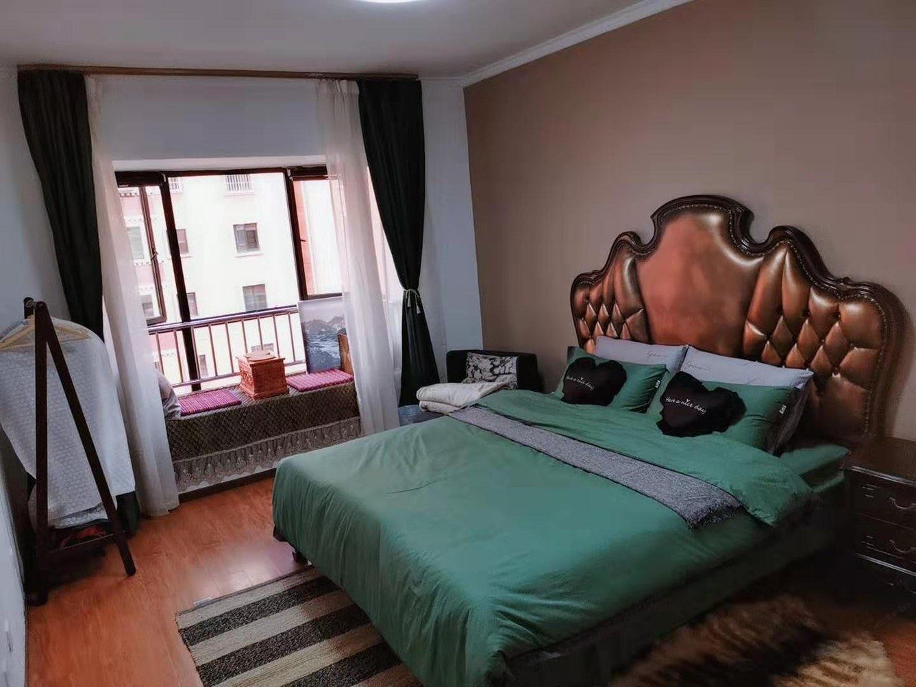 精品二室一厅套房