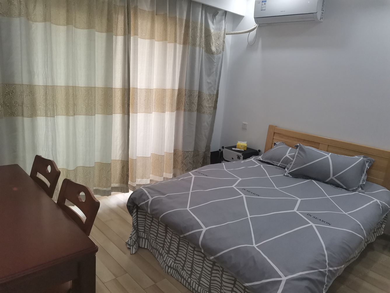整洁一室大床房