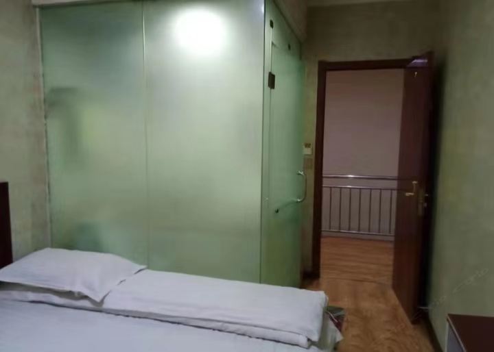 舒适大床房(无窗)